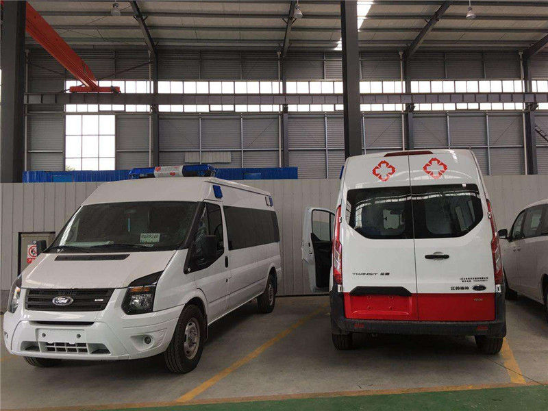 廣州救護(hù)車廠家跟你聊聊為什么無(wú)人避讓救護(hù)車？01